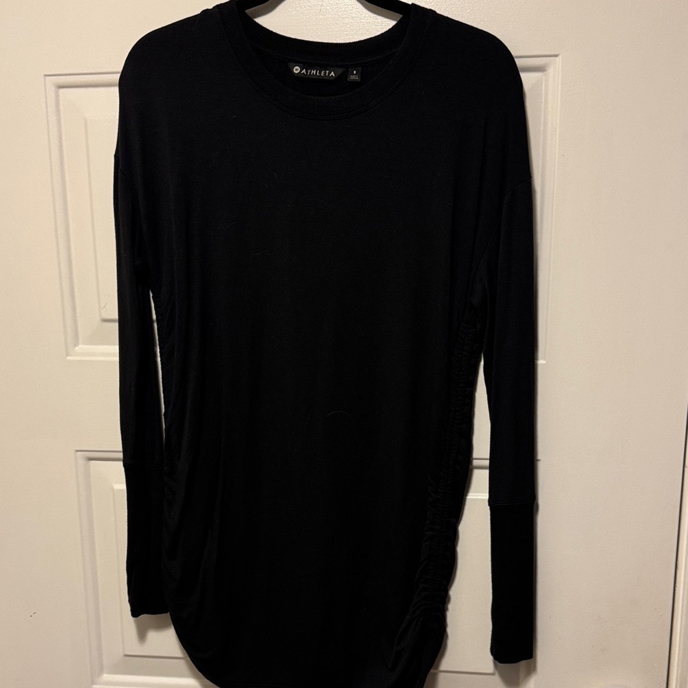 Athleta Jet Black Long Sleeve Top